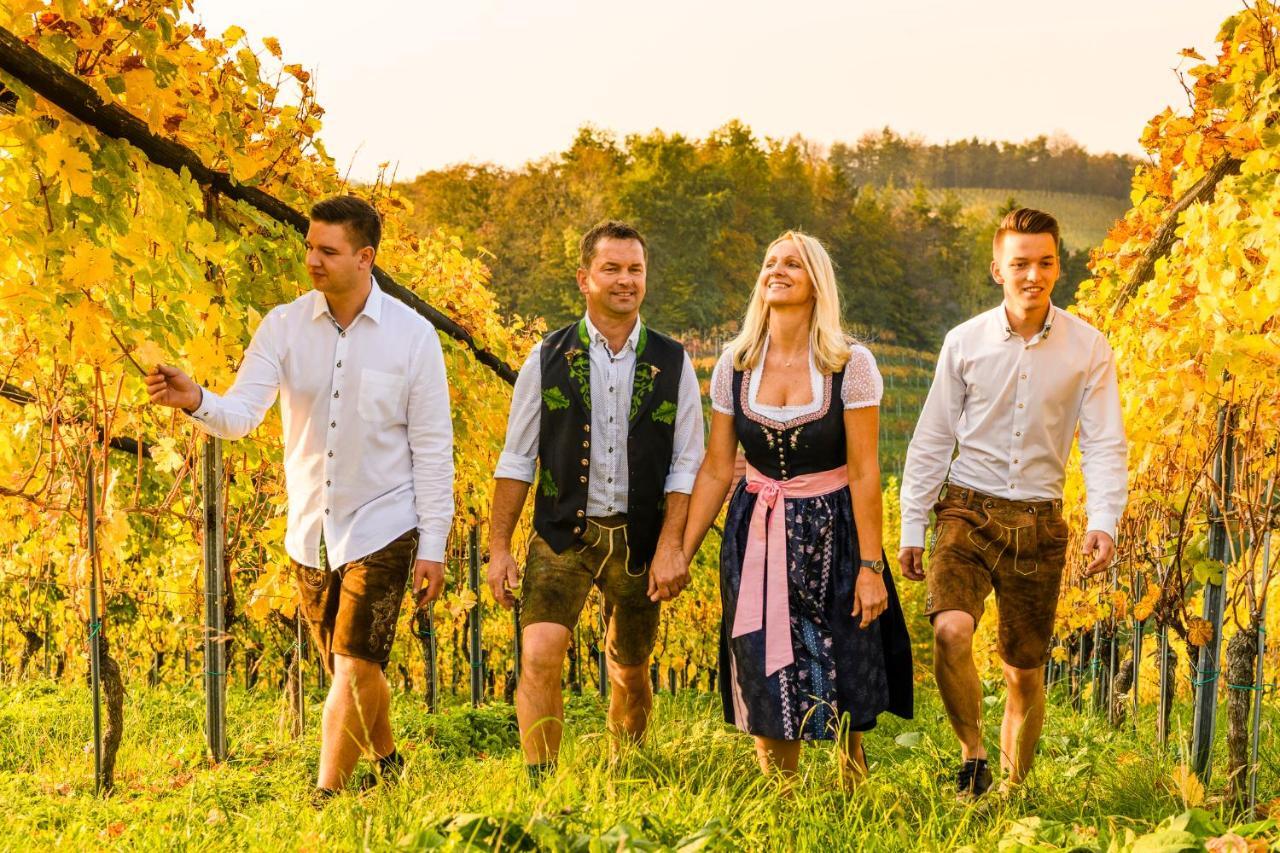 Weingut-Wohlfühlzimmer Adam-Lieleg Leutschach Exterior foto